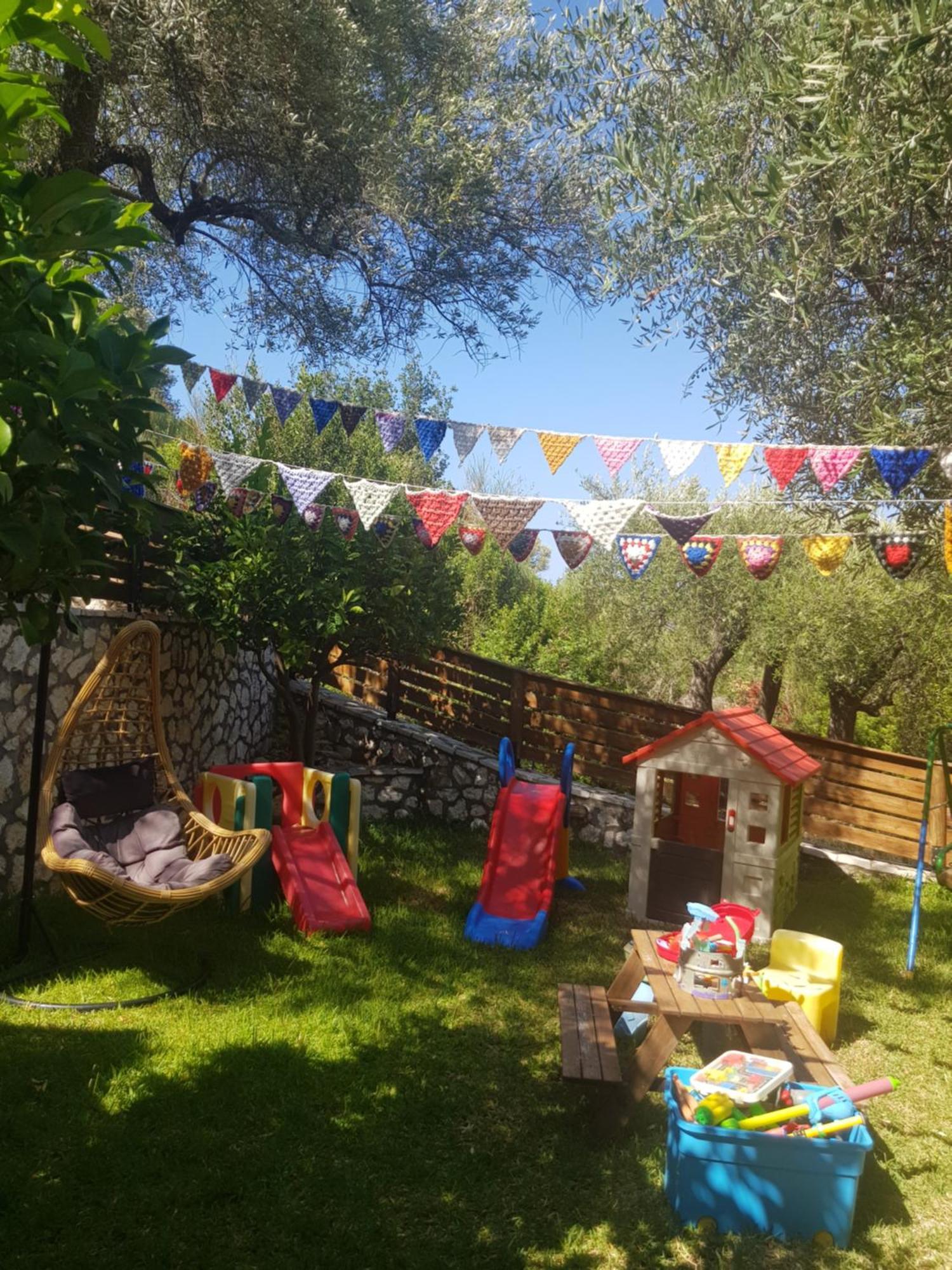 Marathes Studios Áyios Nikítas Exteriör bild